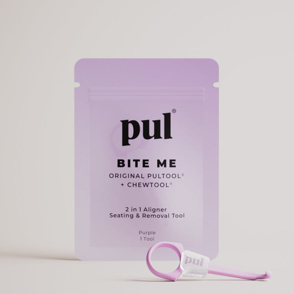 PUL's 2-in-1 seating and chew tool for effortless seating and removal of your clear aligners.